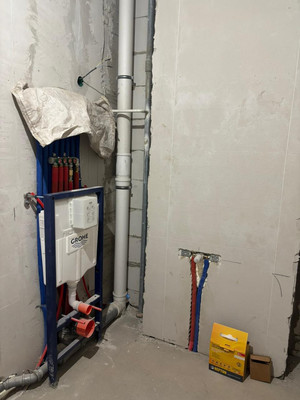 Продам трехкомнатную (3-комн.) квартиру, Семенчикова ул, 2, Иваново г