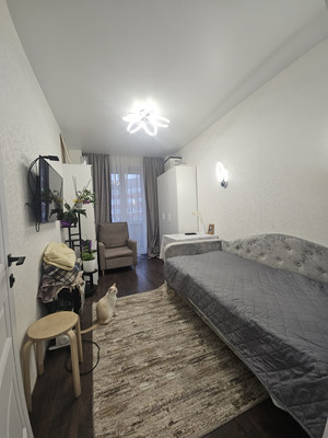 Продам трехкомнатную (3-комн.) квартиру, Стрельнинское ш, 6к3, Красное Село г