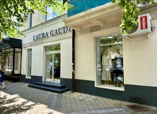 Продам торговое помещение 67,3 м2, Красная ул, 17, Краснодар г