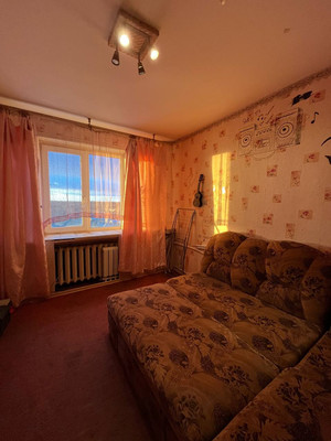 Продам двухкомнатную (2-комн.) квартиру, Луговая ул, 2, Назия гп