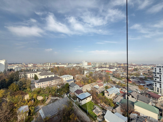 Продам однокомнатную (1-комн.) квартиру, Лермонтова ул, 1, Нальчик г