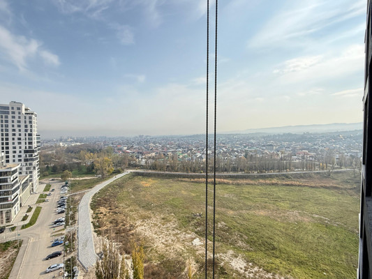 Продам однокомнатную (1-комн.) квартиру, Лермонтова ул, 1, Нальчик г