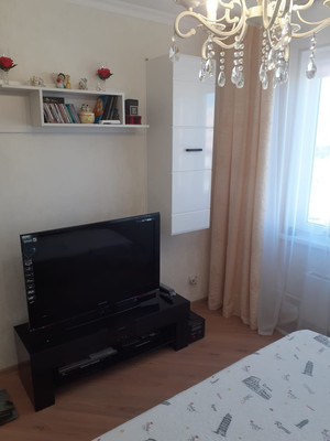 Продам двухкомнатную (2-комн.) квартиру, Ленина ул, 227, Анапа г