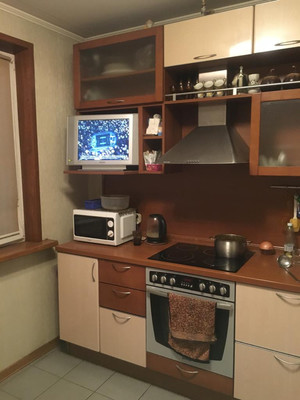 Сдам комнату в 3-комн. квартире, Верхние Поля ул, 6, Москва г