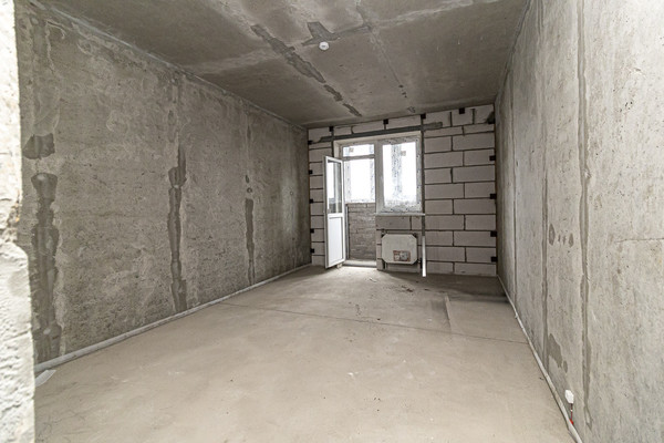 Продам однокомнатную (1-комн.) квартиру, Уральская ул, 87/7, Краснодар г