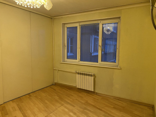 Продам трехкомнатную (3-комн.) квартиру, Академика Варги ул, 3, Москва г