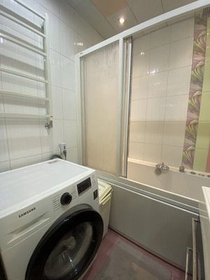 Продам трехкомнатную (3-комн.) квартиру, Академика Варги ул, 3, Москва г