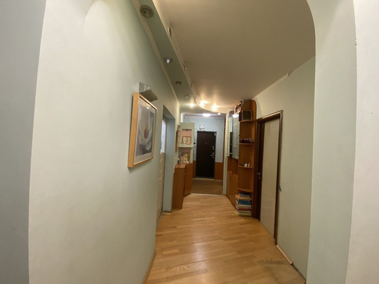 Продам трехкомнатную (3-комн.) квартиру, Академика Варги ул, 3, Москва г