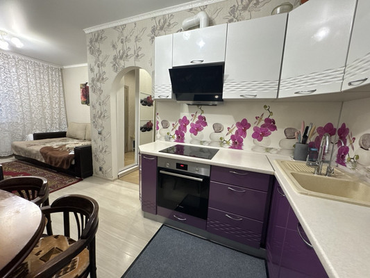 Продам однокомнатную (1-комн.) квартиру, Дмитровская ул, 30, Базарово д