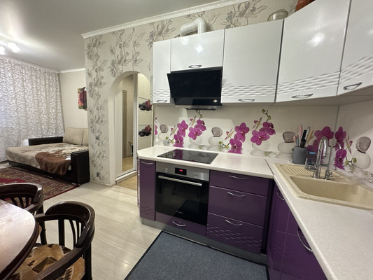 Продам однокомнатную (1-комн.) квартиру, Дмитровская ул, 30, Базарово д