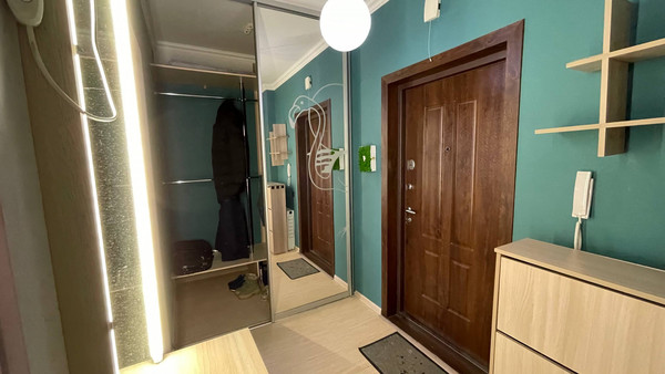 Продам однокомнатную (1-комн.) квартиру, Ледовая ул, 11, Ханты-Мансийск г