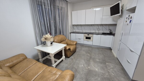 Продам двухкомнатную (2-комн.) квартиру, Электролитный проезд, 16к7, Москва г