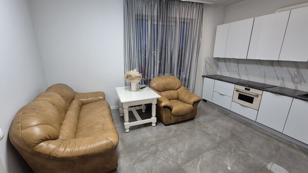 Продам двухкомнатную (2-комн.) квартиру, Электролитный проезд, 16к7, Москва г