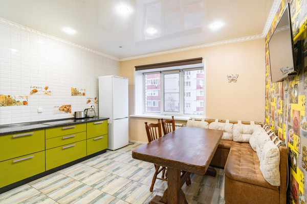 Продам многокомнатную квартиру, Победы б-р, 46БкБ, Воронеж г