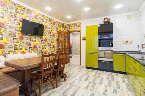 Продам многокомнатную квартиру, Победы б-р, 46БкБ, Воронеж г