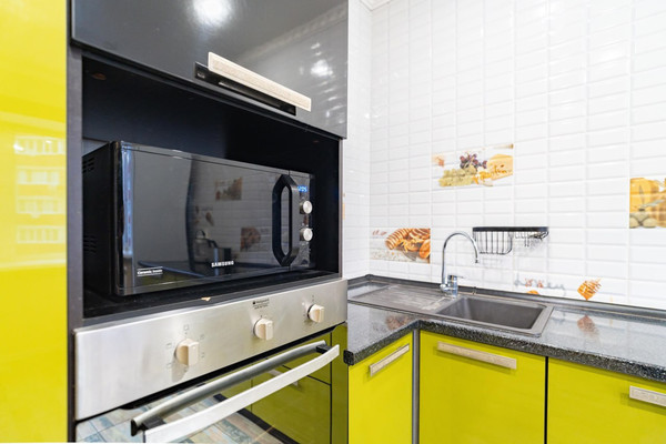 Продам многокомнатную квартиру, Победы б-р, 46БкБ, Воронеж г