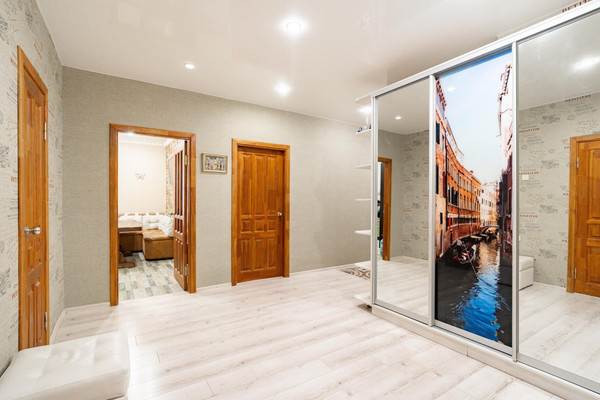 Продам многокомнатную квартиру, Победы б-р, 46БкБ, Воронеж г