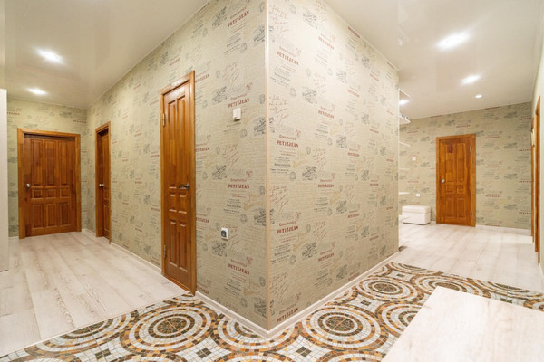 Продам многокомнатную квартиру, Победы б-р, 46БкБ, Воронеж г