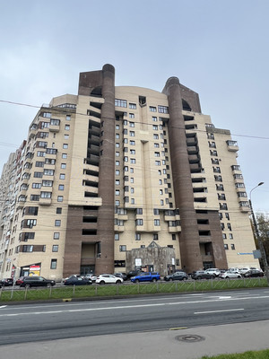 Продам однокомнатную (1-комн.) квартиру, Коломяжский пр-кт, 28к3, Санкт-Петербург г