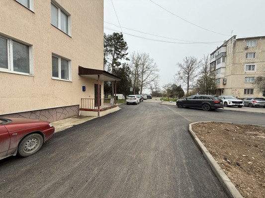 Продам двухкомнатную (2-комн.) квартиру, Курортная ул, 71, Саки г