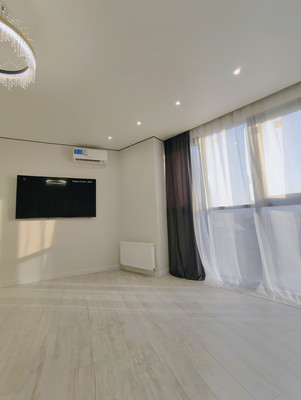 Продам трехкомнатную (3-комн.) квартиру, Танковая ул, 2, Казань г