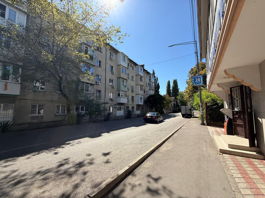 Продам однокомнатную (1-комн.) квартиру, Бондаренко ул, 4, Туапсе г