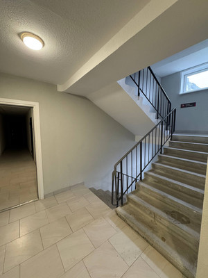 Продам однокомнатную (1-комн.) квартиру, А.К.Толстого ул, 3, Брянск г