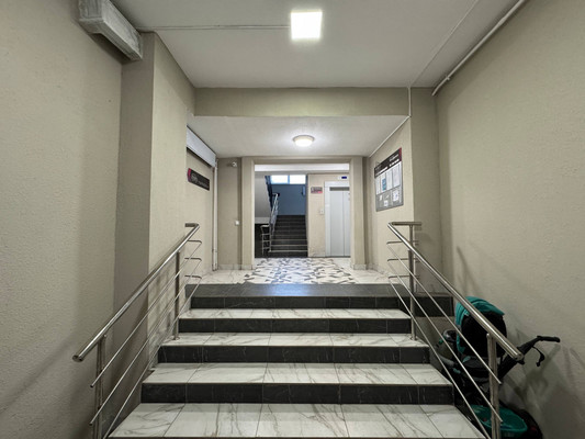 Продам однокомнатную (1-комн.) квартиру, А.К.Толстого ул, 3, Брянск г