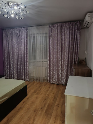 Сдам однокомнатную (1-комн.) квартиру, Луговая ул, 6нак2, Симферополь г