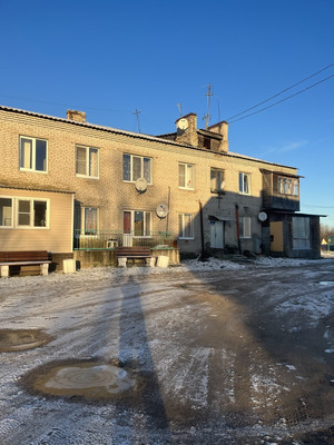 Продам двухкомнатную (2-комн.) квартиру, Центральная ул, 2, Климово п