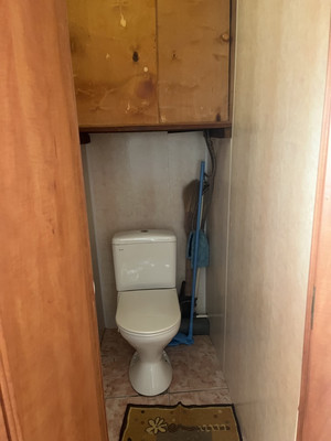 Продам двухкомнатную (2-комн.) квартиру, Центральная ул, 2, Климово п