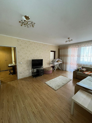 Продам двухкомнатную (2-комн.) квартиру, Горная ул, 6, Агой с