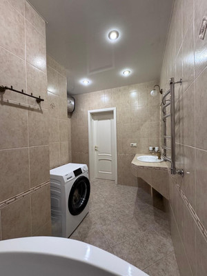 Продам двухкомнатную (2-комн.) квартиру, Юных Ленинцев (Центральный р-н) ул, 10, Сочи г