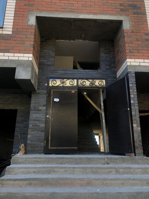 Продам однокомнатную (1-комн.) квартиру, Эльзы Ибрагимовой ул, 21в, Махачкала г