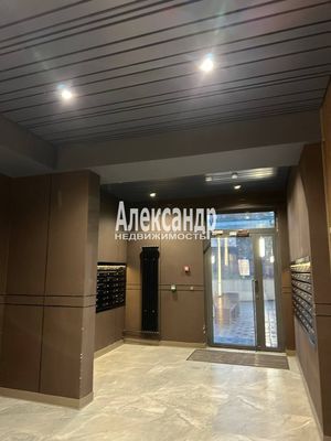 Продам трехкомнатную (3-комн.) квартиру, Энгельса пр-кт, 31, Санкт-Петербург г