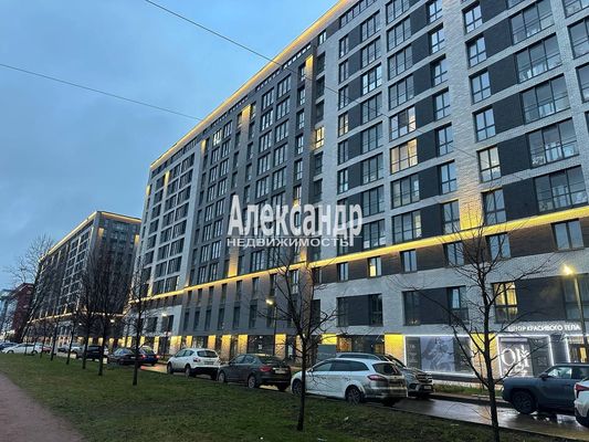 Продам трехкомнатную (3-комн.) квартиру, Энгельса пр-кт, 31, Санкт-Петербург г