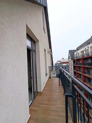 Продам однокомнатную (1-комн.) квартиру, Молодой гвардии ул, 34к4, Калининград г