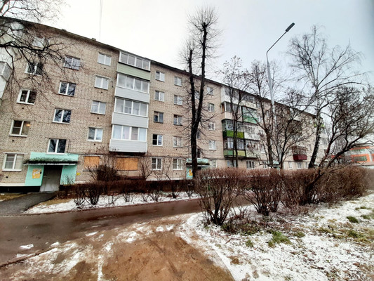 Сдам двухкомнатную (2-комн.) квартиру, Горького ул, 21а, Малино рп