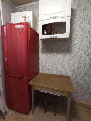 Сдам однокомнатную (1-комн.) квартиру, Новгородская ул, 9, Колпино г