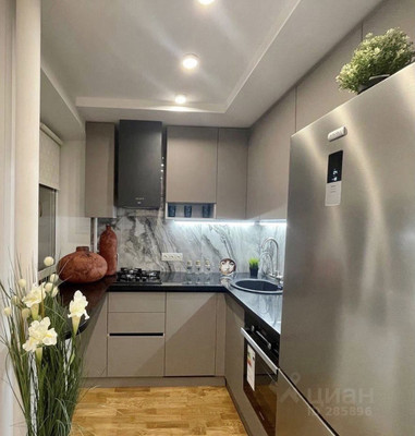 Продам трехкомнатную (3-комн.) квартиру, Расковой ул, 14, Москва г