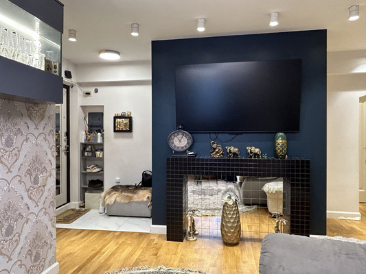 Продам трехкомнатную (3-комн.) квартиру, Расковой ул, 14, Москва г