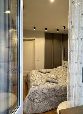 Продам трехкомнатную (3-комн.) квартиру, Расковой ул, 14, Москва г