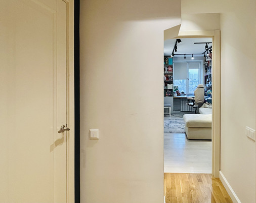 Продам трехкомнатную (3-комн.) квартиру, Расковой ул, 14, Москва г