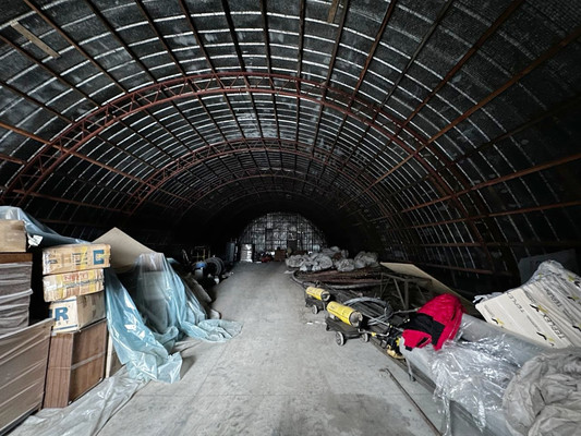 Продам коммерческое помещение 4 000 м2, 50, Филипповское д