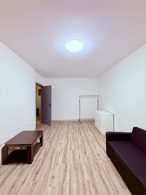 Сдам трехкомнатную (3-комн.) квартиру, Заречная ул, 37А, Парголово п