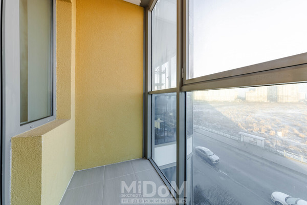 Продам двухкомнатную (2-комн.) квартиру, Петровский б-р, 25, Бугры п