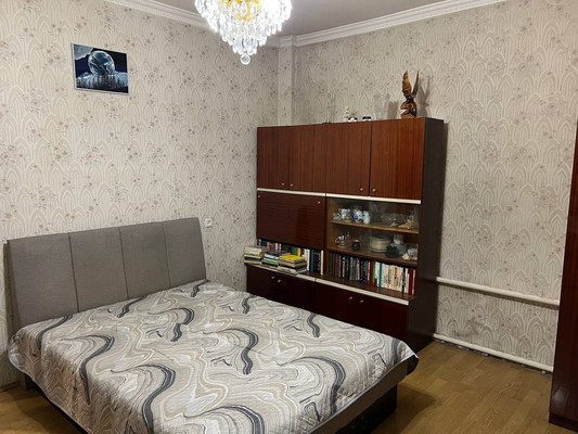 Продам трехкомнатную (3-комн.) квартиру, Подольская ул, 9/20, Северово д