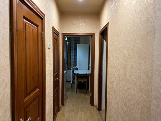 Продам трехкомнатную (3-комн.) квартиру, Подольская ул, 9/20, Северово д