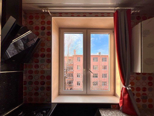 Продам двухкомнатную (2-комн.) квартиру, Каменноостровский пр-кт, 64С, Санкт-Петербург г