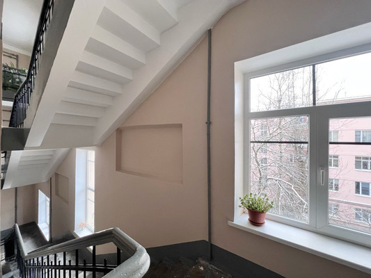 Продам двухкомнатную (2-комн.) квартиру, Каменноостровский пр-кт, 64С, Санкт-Петербург г